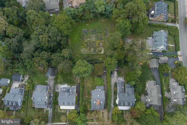 214 KENT RD, Ardmore, PA 19003