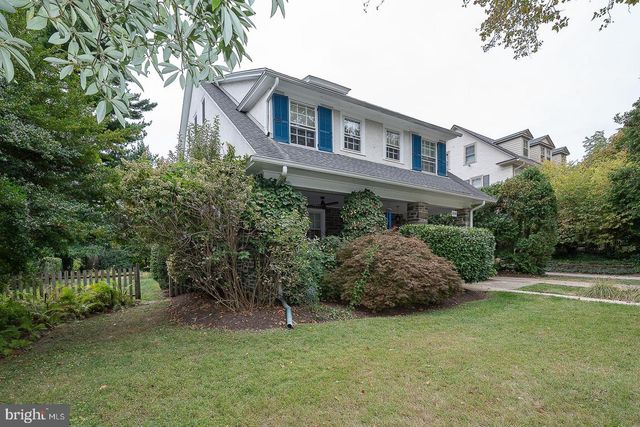 214 KENT RD, Ardmore, PA 19003