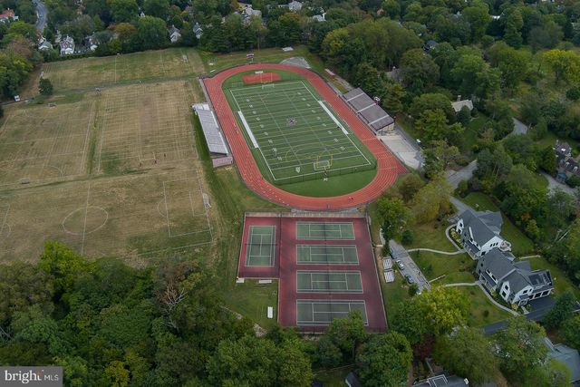 214 KENT RD, Ardmore, PA 19003