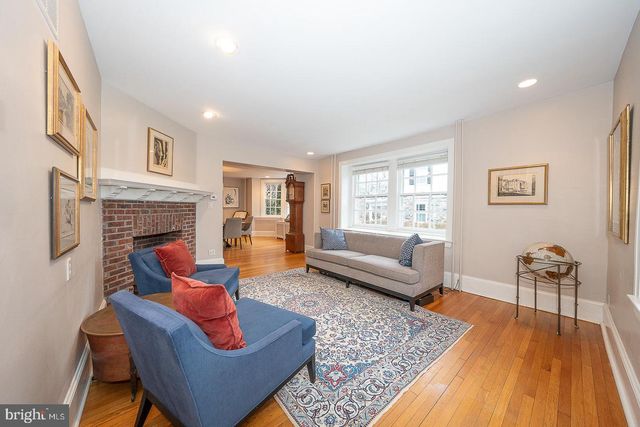 214 KENT RD, Ardmore, PA 19003