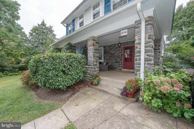 214 KENT RD, Ardmore, PA 19003