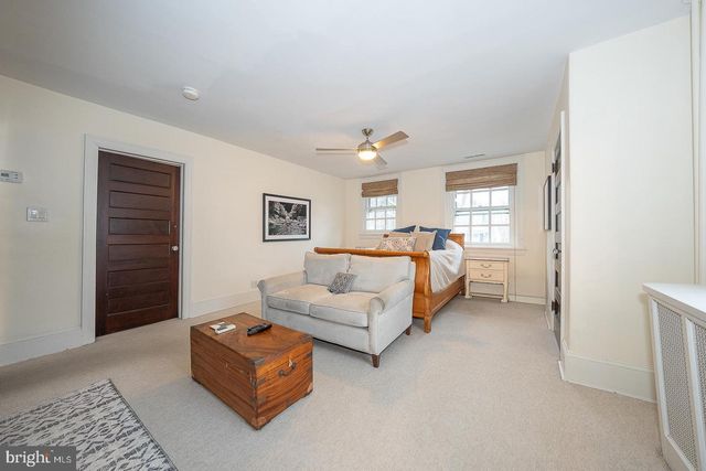 214 KENT RD, Ardmore, PA 19003