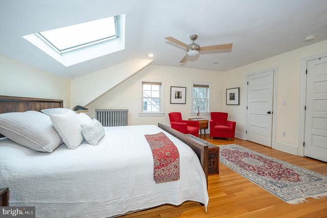 214 KENT RD, Ardmore, PA 19003