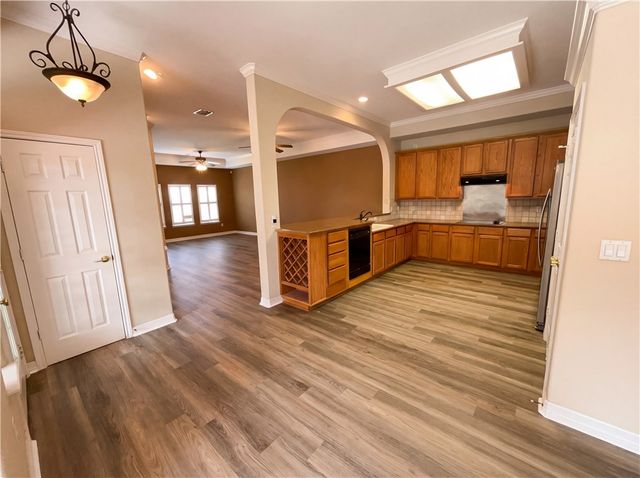 7545 Bon Soir, Corpus Christi, TX 78414