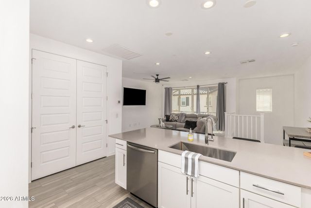 9845 E GAMMA Avenue, Mesa, AZ 85212