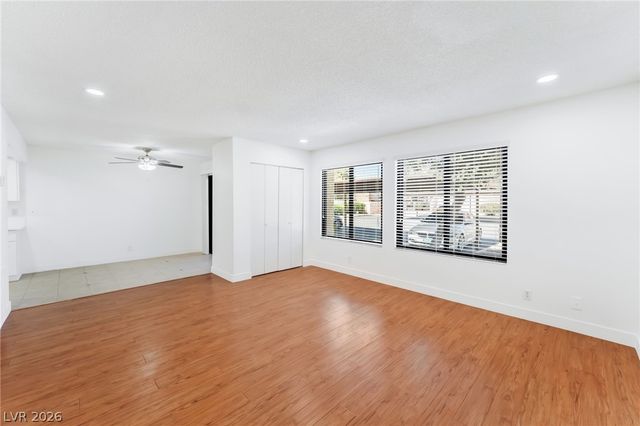 4361 Gannet Circle 159, Las Vegas, NV 89103