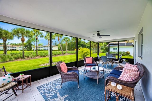 4332 Beechwood Lake DR, Naples, FL 34112