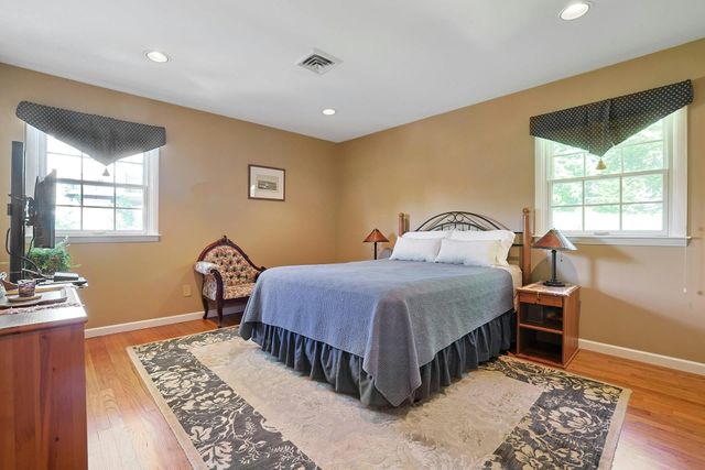 611 Gateway Avenue, Valley Cottage, NY 10989
