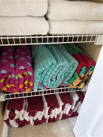 1156 Oakes BLVD, Naples, FL 34119