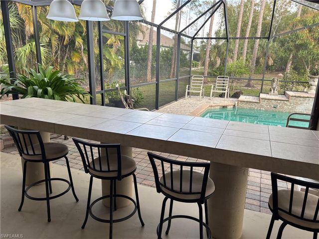 1156 Oakes BLVD, Naples, FL 34119