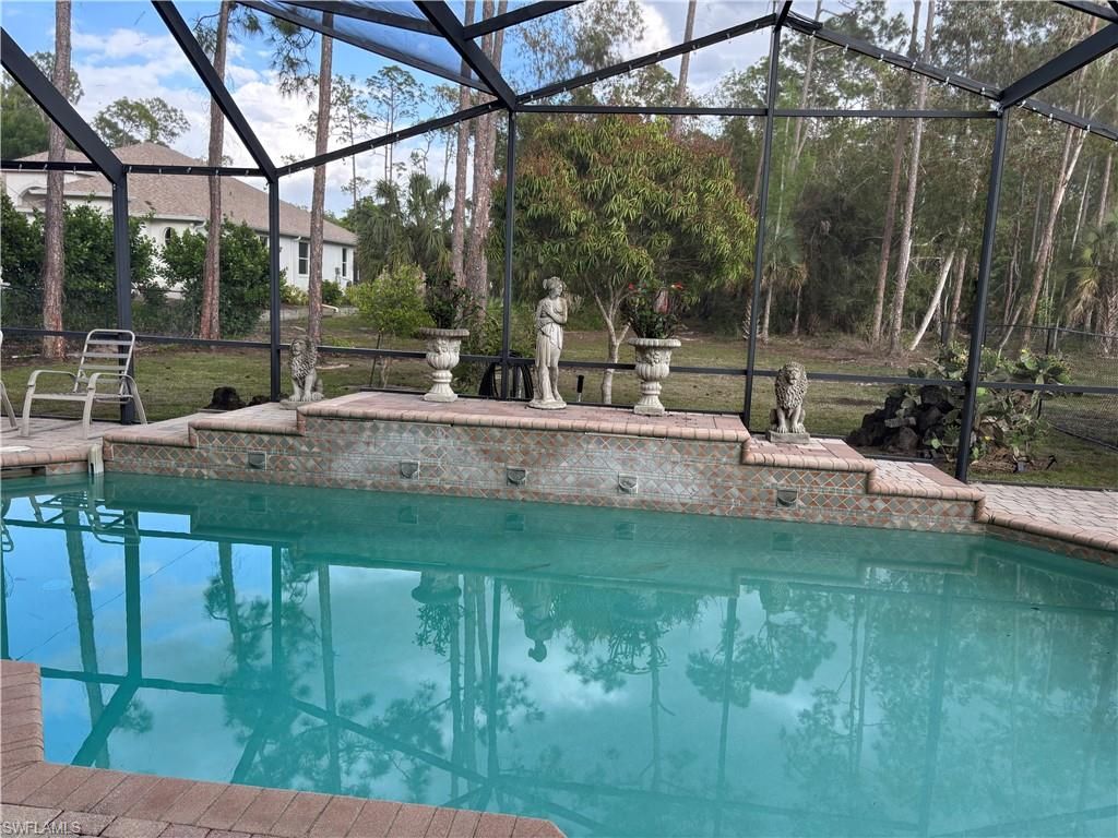 1156 Oakes BLVD, Naples, FL 34119