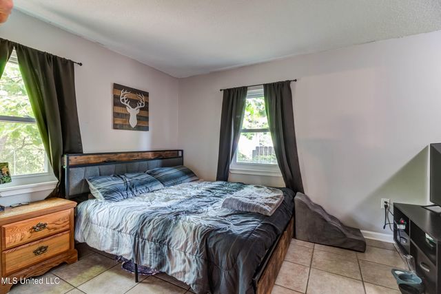 79 Holly Circle, Gulfport, MS 39501