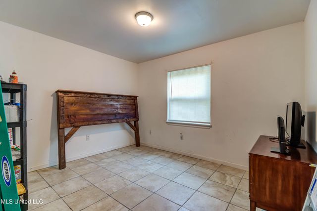 79 Holly Circle, Gulfport, MS 39501