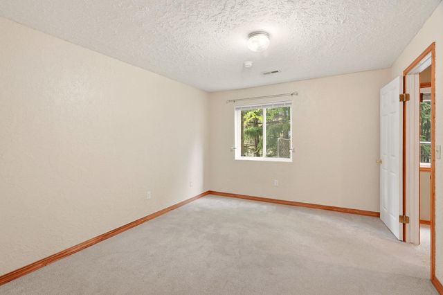 4720 S Pender Ln, Spokane, WA 99224