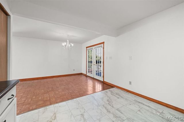 5957 Horton Place, St Louis, MO 63112