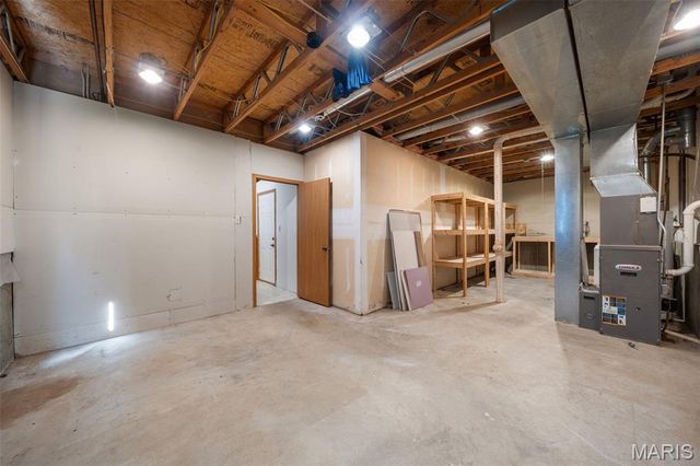 5957 Horton Place, St Louis, MO 63112