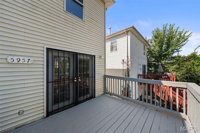 5957 Horton Place, St Louis, MO 63112
