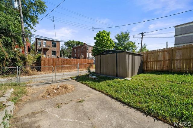 5957 Horton Place, St Louis, MO 63112