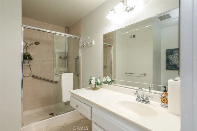 1310 N Wyeth, Orange, CA 92867