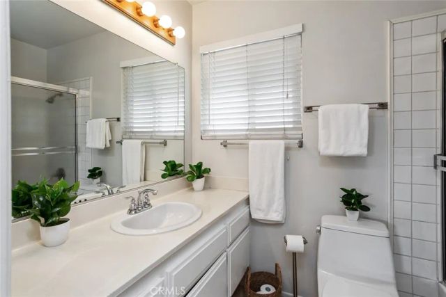 1310 N Wyeth, Orange, CA 92867