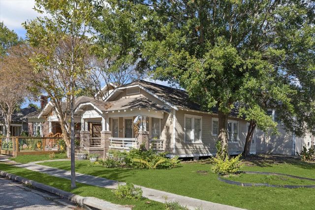 1103 W Cottage Street, Houston, TX 77009