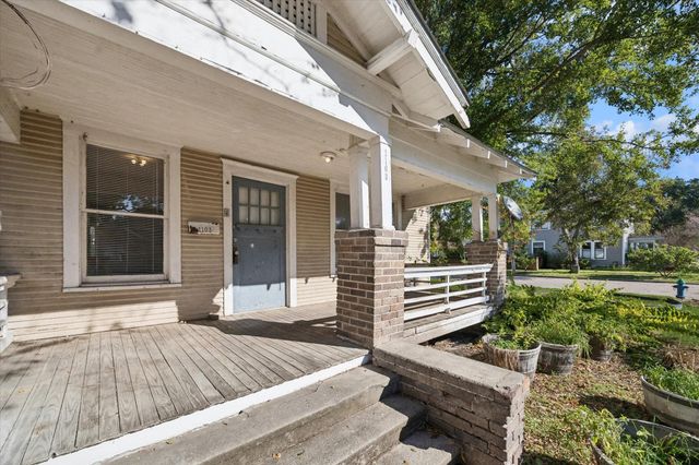 1103 W Cottage Street, Houston, TX 77009