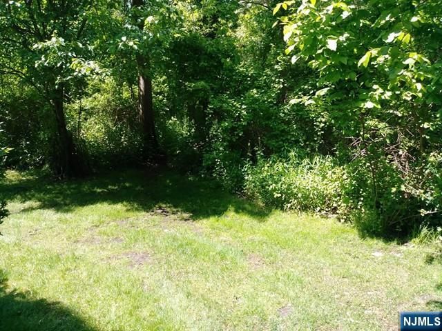 143 Raintree Lane, Mahwah, NJ 07430