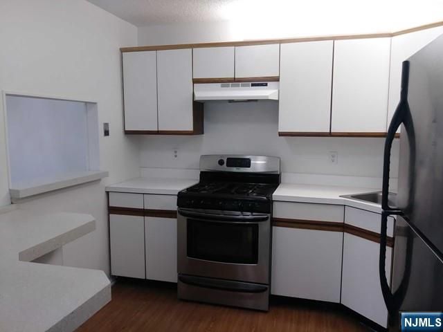 143 Raintree Lane, Mahwah, NJ 07430