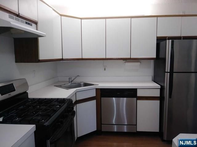 143 Raintree Lane, Mahwah, NJ 07430