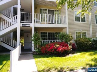 143 Raintree Lane, Mahwah, NJ 07430