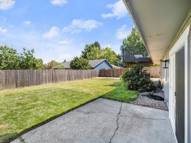 8655 Sw COMANCHE Way, Tualatin, OR 97062