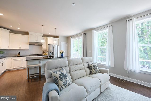 55 LILA LN, Downingtown, PA 19335