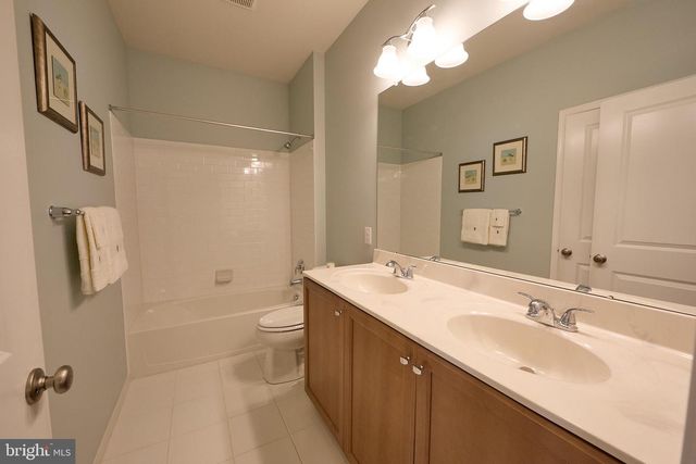 55 LILA LN, Downingtown, PA 19335