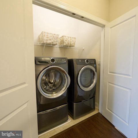 55 LILA LN, Downingtown, PA 19335