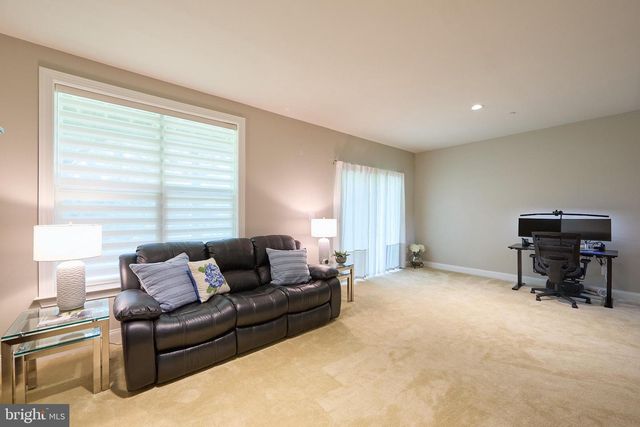 55 LILA LN, Downingtown, PA 19335