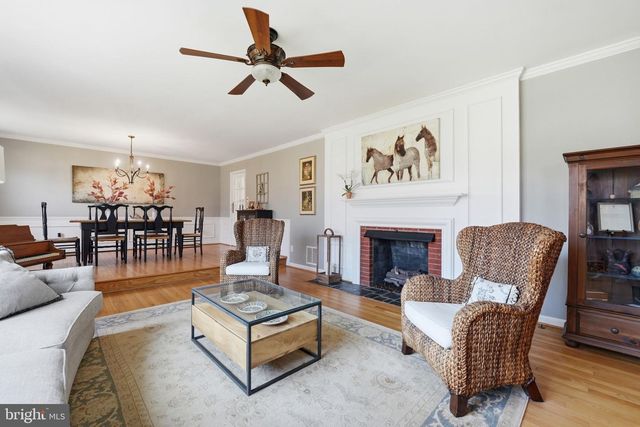 9104 VOLUNTEER DR, Alexandria, VA 22309