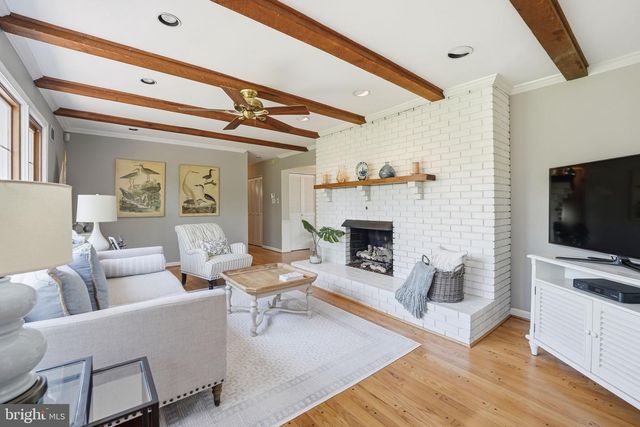 9104 VOLUNTEER DR, Alexandria, VA 22309