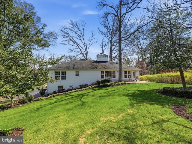 9104 VOLUNTEER DR, Alexandria, VA 22309