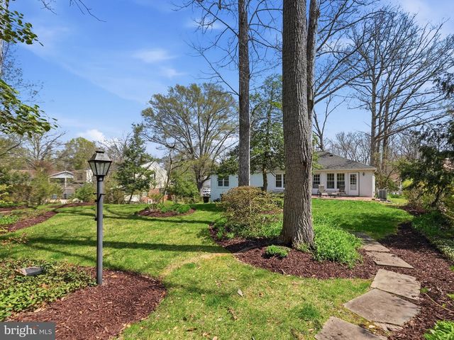 9104 VOLUNTEER DR, Alexandria, VA 22309