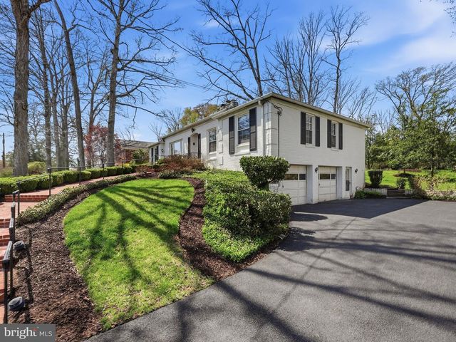 9104 VOLUNTEER DR, Alexandria, VA 22309