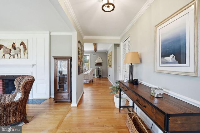 9104 VOLUNTEER DR, Alexandria, VA 22309