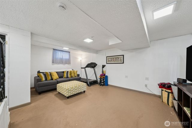 133 S Naches Street, Buckley, WA 98321