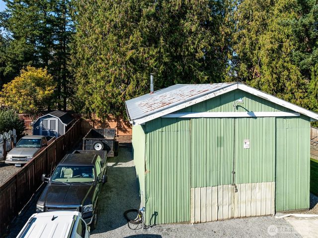 133 S Naches Street, Buckley, WA 98321