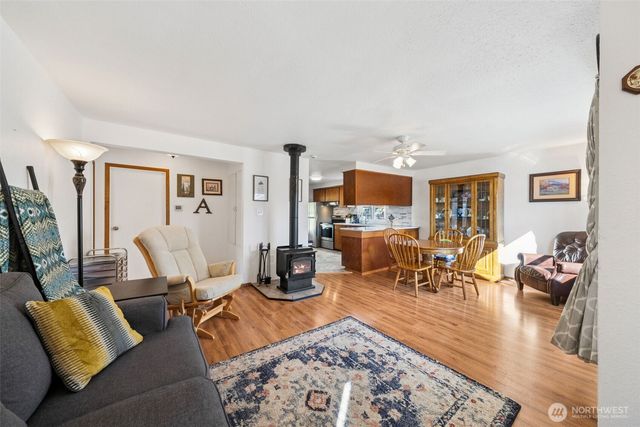 133 S Naches Street, Buckley, WA 98321