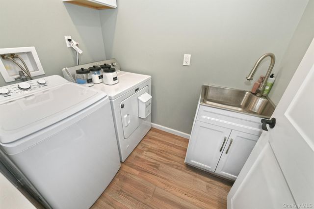 2457 New York Avenue, Melville, NY 11747