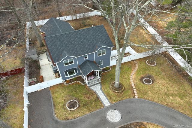 2457 New York Avenue, Melville, NY 11747