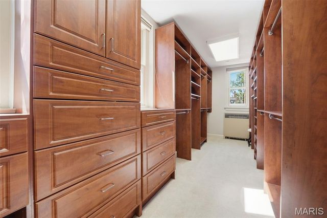 5257 Westminster Place, St Louis, MO 63108