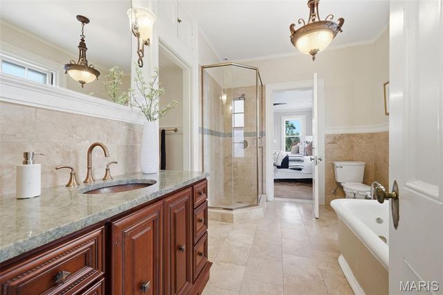 5257 Westminster Place, St Louis, MO 63108
