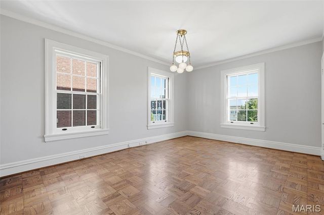 5257 Westminster Place, St Louis, MO 63108