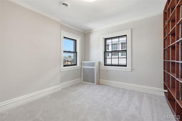5257 Westminster Place, St Louis, MO 63108